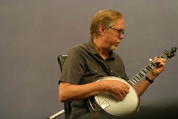 learning banjo rolls with tony trischka