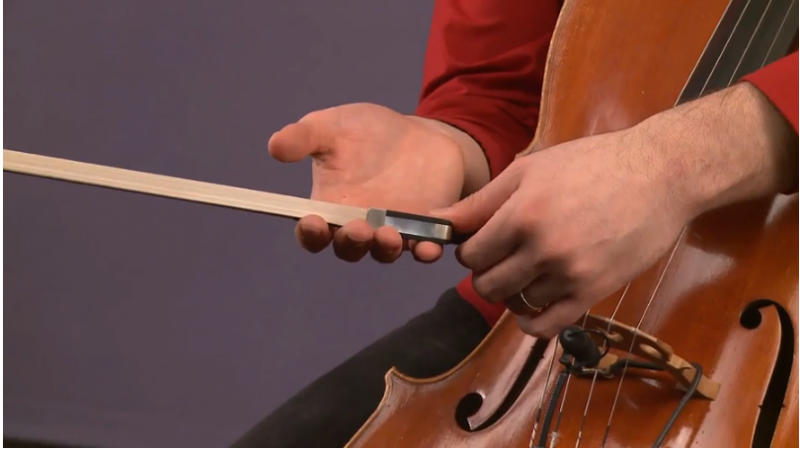 how to hold a cello bow