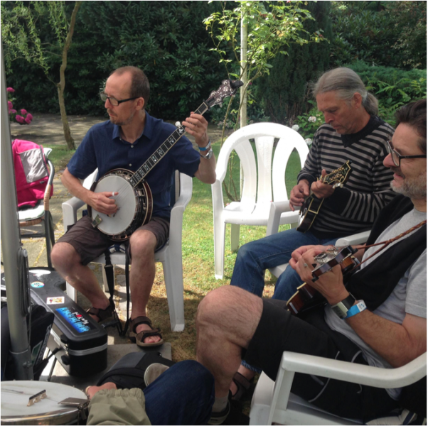 learning banjo in germany - rolf and friends